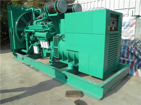 市中发电车出租-柴油发电机组在使用的过程中应该做好哪些防护工作