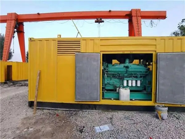 市中冬季低温环境下，500KW发电机组应该选择什么类型的启动电瓶？